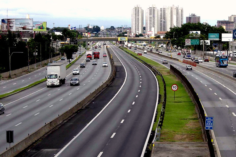 Não há registros de interdição em rodovias do País, diz PRF