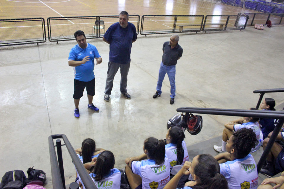 Futsal feminino se reapresenta com novidades no comando