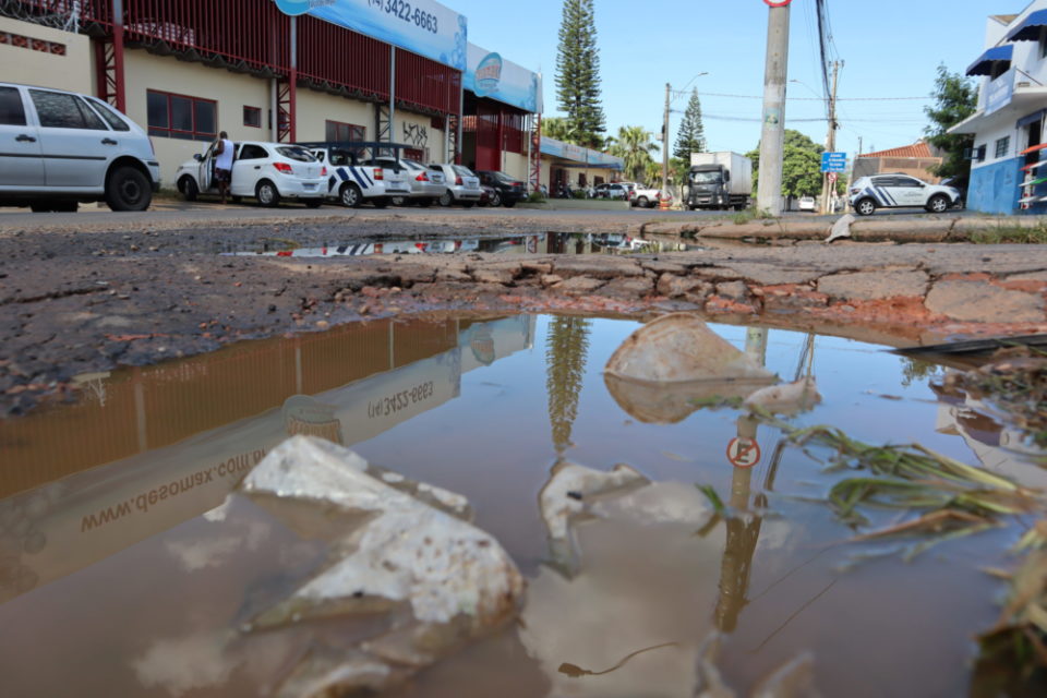 Buracos crescem em Marília neste início de 2023