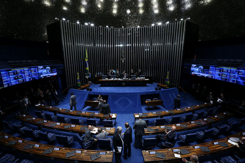 Partidos definem líderes no Senado antes de eleição da Mesa