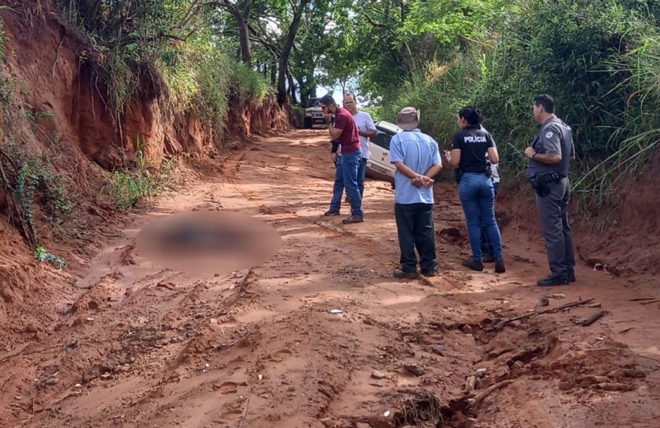 Idoso morto em roubo seguido de morte é sepultado