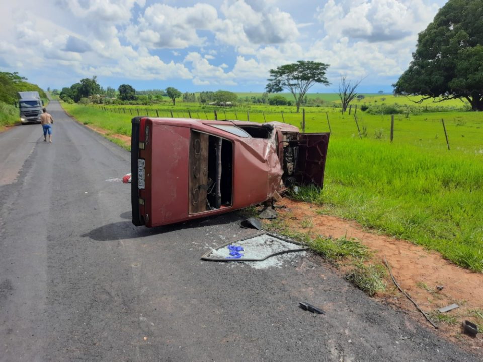 Homem morre em acidente em vicinal na região