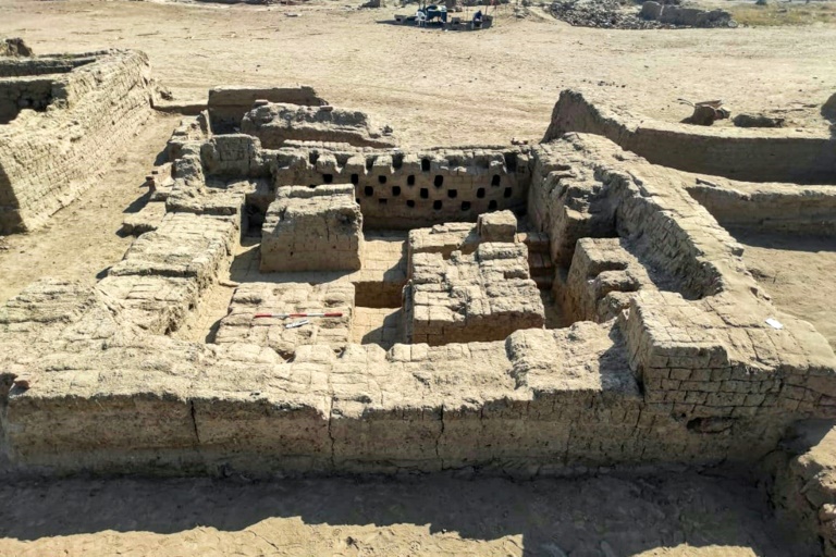 Egito anuncia descoberta de ‘cidade romana inteira’ em Luxor