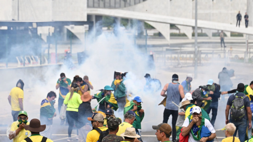 Golpistas presos terão direito a colchão, kit de higiene e ‘banho de sol’