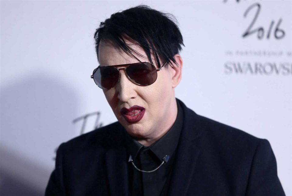 Marilyn Manson é acusado de assediar jovem nos anos de 1990