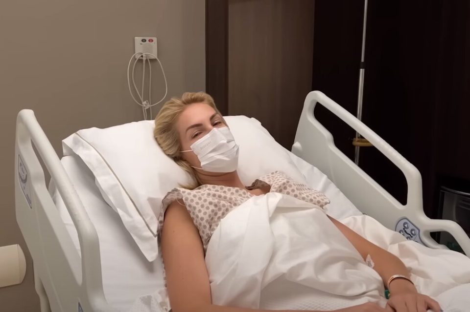 Ana Hickmann passa por cirurgia para retirar cisto no útero