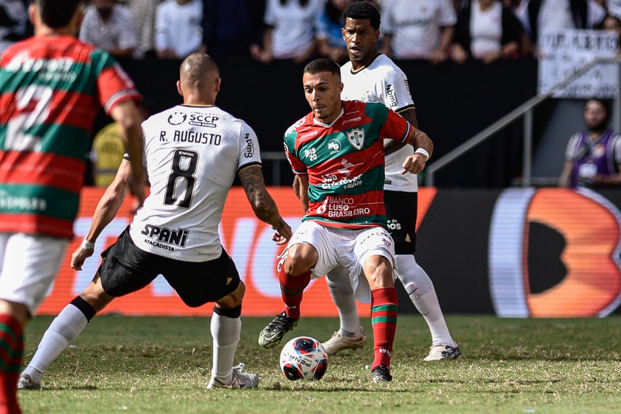 Corinthians joga mal e empata sem gols com Portuguesa
