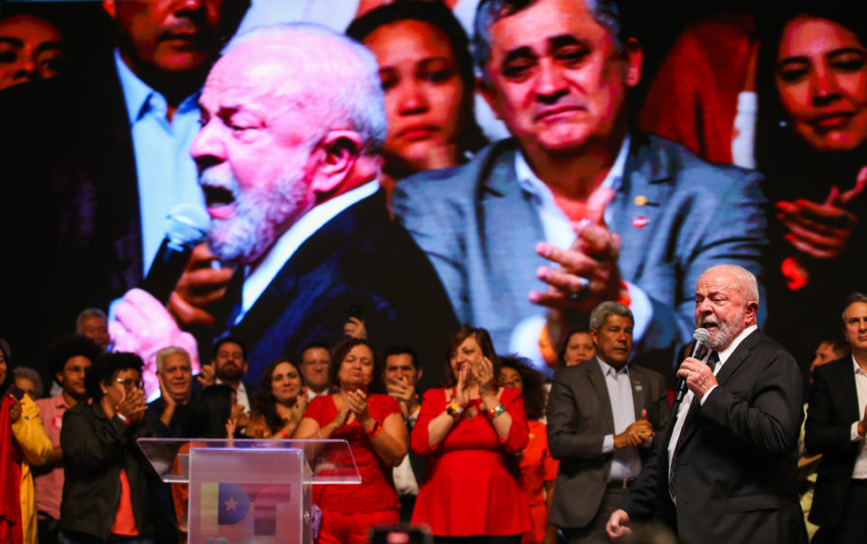 PT cobra até R$ 20 mil para jantar de aniversário com Lula