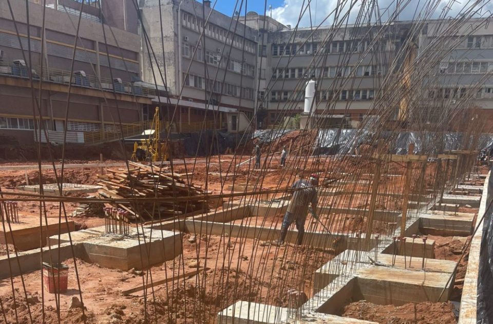 Base do Hospital da Criança e da Mulher está quase pronta