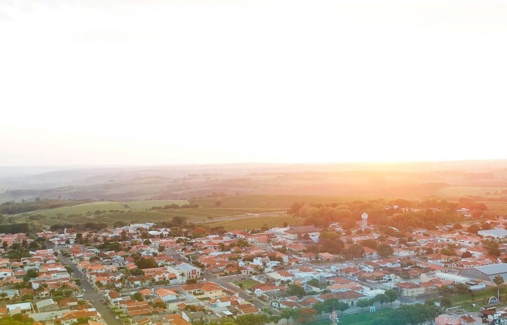 Coral apresenta clássicos da música nacional durante Sarau da Primavera em Vera Cruz