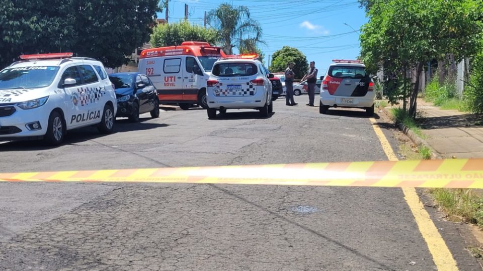 Homem confronta a PM e morre baleado em Marília