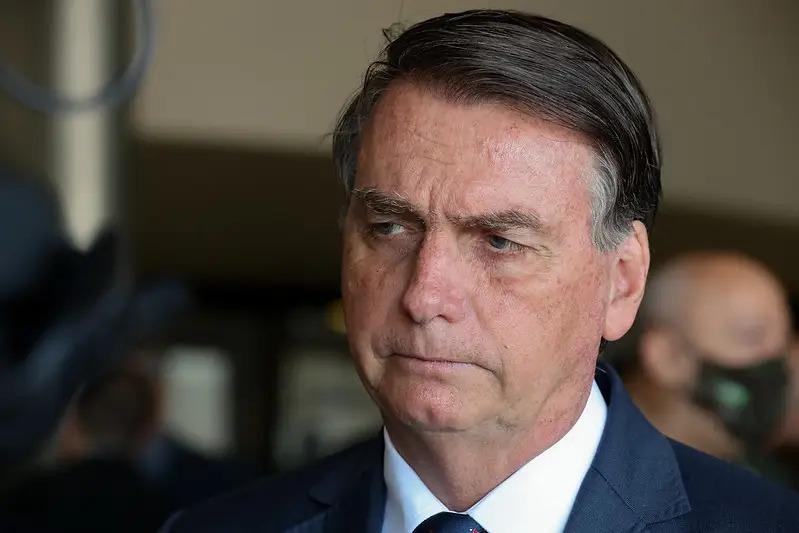 Bolsonaro pede que TCU fique com joias até decisão final