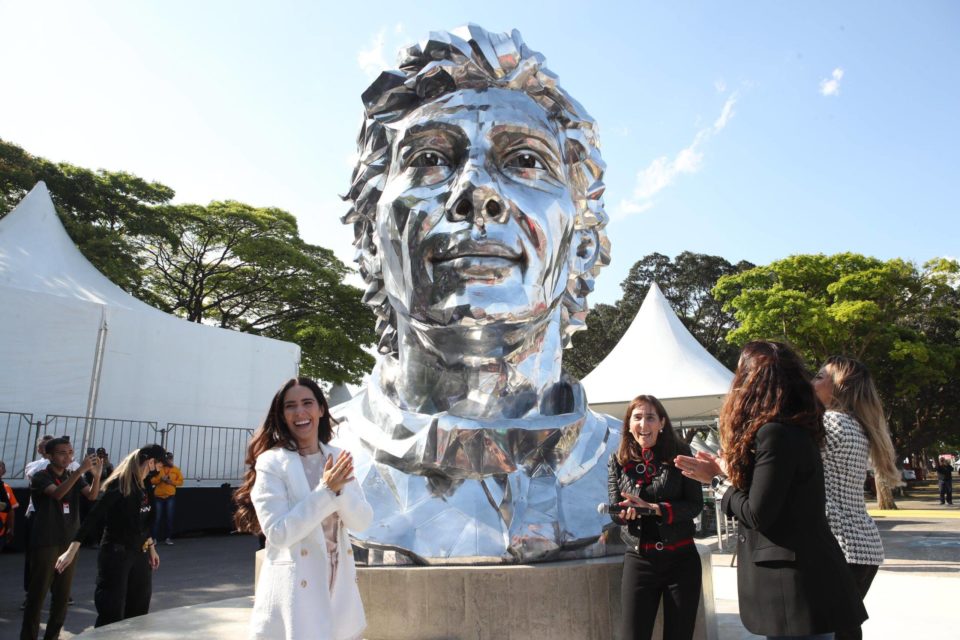Busto de Senna será inaugurado no Autódromo de Interlagos