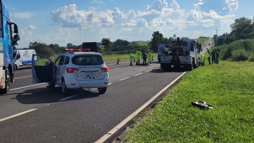 Acidente mata duas pessoas na rodovia SP-294 em Marília