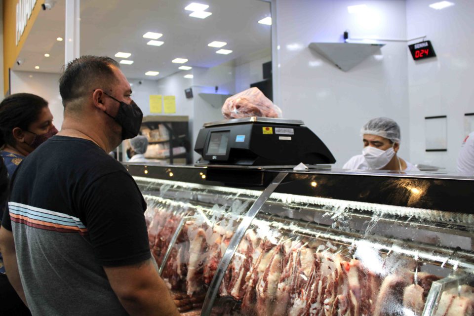 Carne vermelha tem queda de quase 10% no preço em Marília