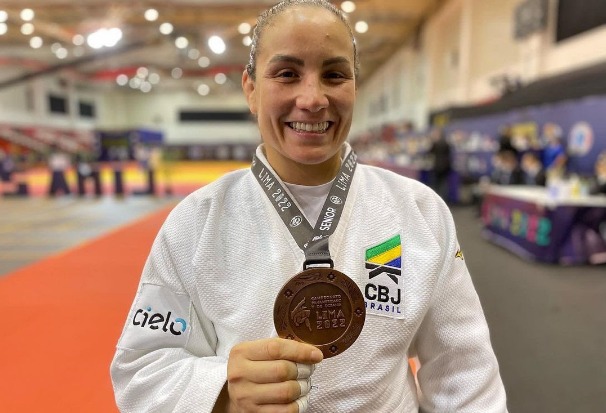 Judoca Maria Portela anuncia aposentadoria após 15 anos
