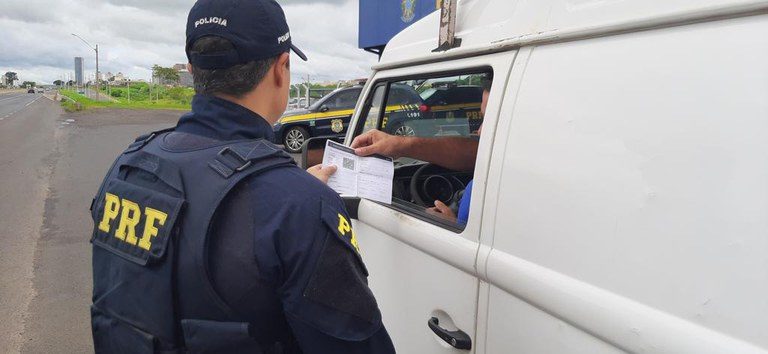Estradas da região terão fiscalização policial reforçada durante feriadão