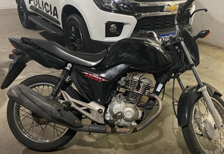 PM esclarece furto de moto e receptação na zona Norte