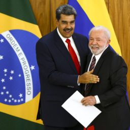 Recepção de Maduro mostra a face de Lula e envergonha o Brasil