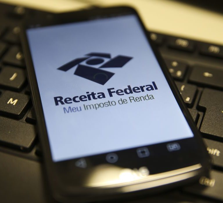 Receita paga nesta quarta primeiro lote de restituição do IR 2023