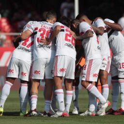 Tricolor recebe o Athletico Paranaense pelo Brasileirão