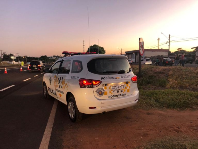 Acidente na rodovia de Marília deixa motociclista gravemente ferido