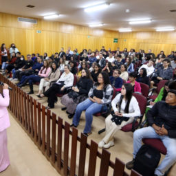 Direito da Unimar realiza debate intenso sobre os dilemas éticos que cercam o desenvolvimento embrionário