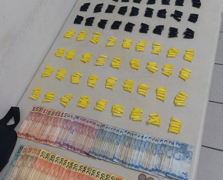 Homem é preso com grande quantidade de droga e mais de R$ 800 na zona Sul