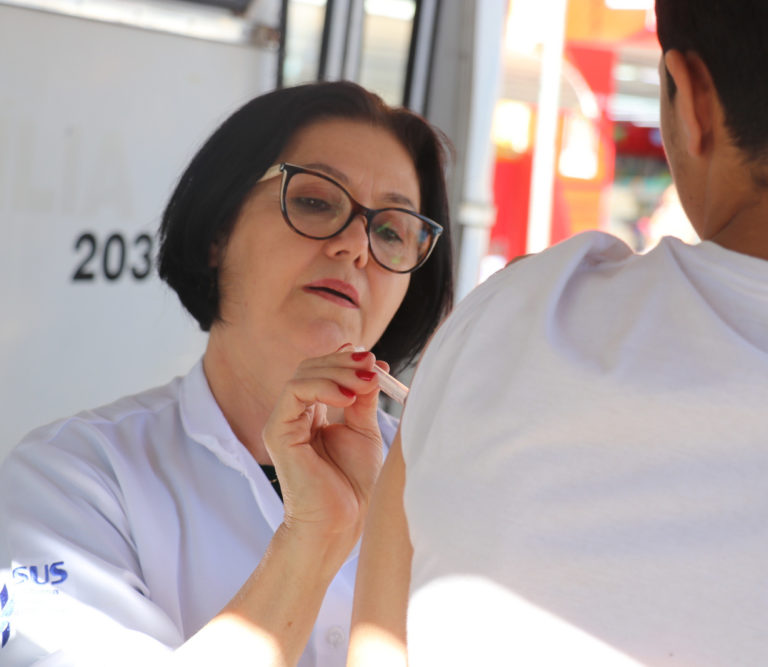 Saúde realiza neste sábado nova ação de vacinação aos moradores de Marília