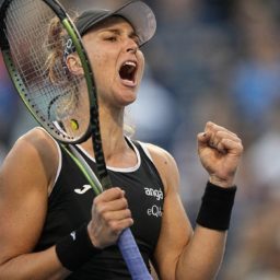 Bia Haddad vence e país volta às quartas de Roland Garros após 19 anos