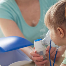 Crianças têm alta de internações por vírus sincicial respiratório