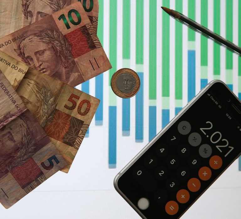 Contas públicas têm déficit de R$ 50,172 bilhões em maio