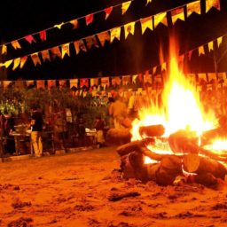 Em tempo de festas juninas, campanha alerta sobre risco de queimaduras