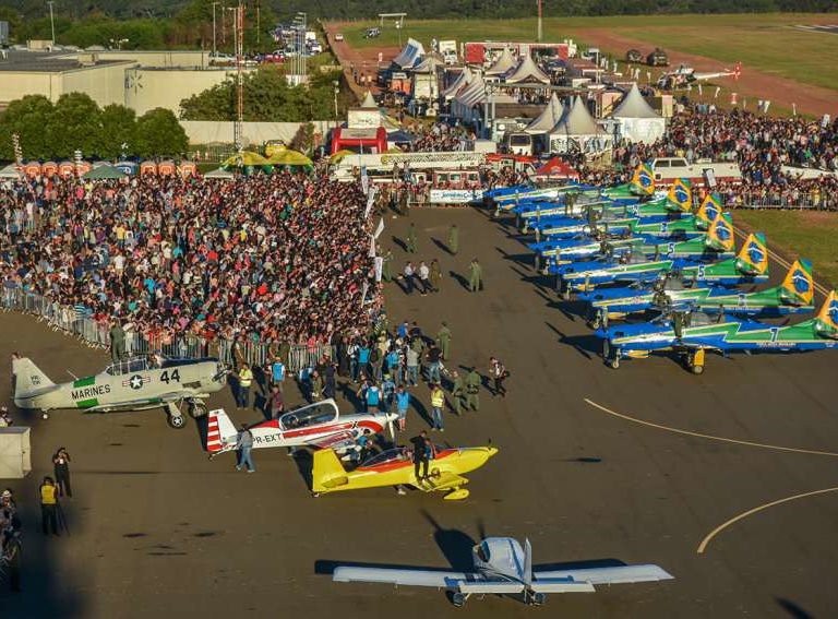 8ª edição do Arraiá Aéreo de Bauru tem atrações artísticas e comidas típicas