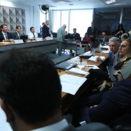 CPMI do golpe autoriza acesso a processo sobre vacinação de Bolsonaro