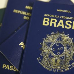 Brasileiros esperam quase 20 meses para obter visto dos EUA