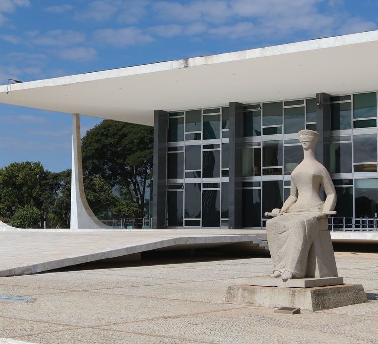 Maioria do STF mantém regras de pensão por morte do INSS