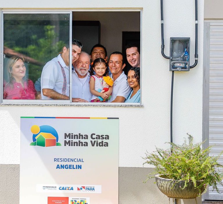 Minha Casa, Minha Vida é reparação histórica com o povo, diz Lula