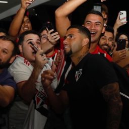 Com o apoio da torcida, São Paulo enfrenta o Cuiabá na Arena Pantanal