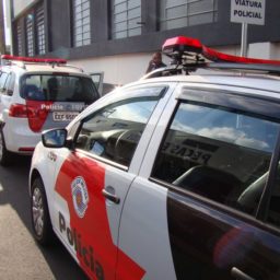 Polícia prende idoso de 60 anos que furtou celular no Centro da cidade