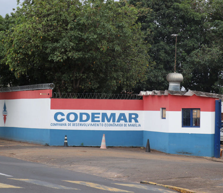 Vinicius envia à Câmara projeto para extinguir a Codemar