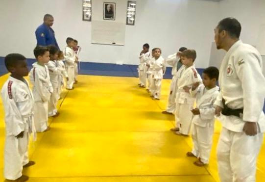 Educa Judô Brasil propõe inclusão e formação de crianças através do esporte em Pompeia