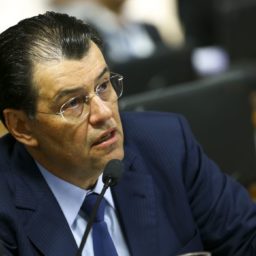 Relator da reforma tributária no Senado descarta fatiamento