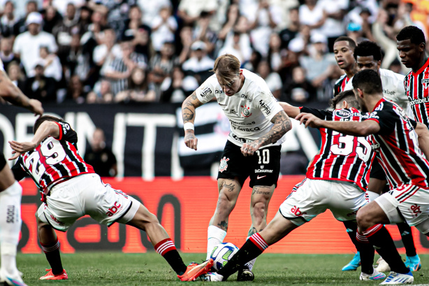 São Paulo decide em casa semifinal da Copa do Brasil contra o Corinthians