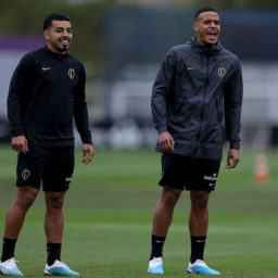 Corinthians faz último treino antes de receber Goiás neste sábado