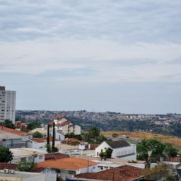 Marília deve ter semana nublada e com temperaturas amenas, diz previsão