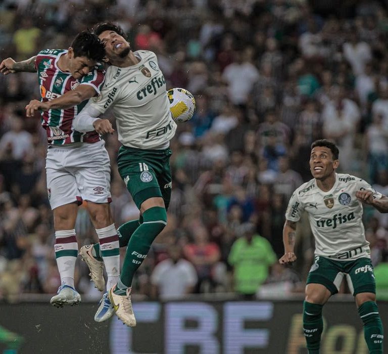 Palmeiras e Fluminense jogam no Maracanã mirando o G4 do Brasileiro