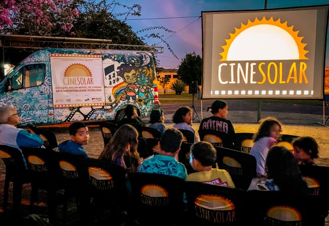 CineSolar chega a Pompeia com sessões gratuitas de cinema movido a energia solar