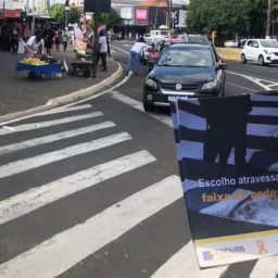 Prefeitura e Emdurb promovem ação educativa de trânsito no Centro de Marília