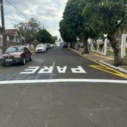 Mudança no sentido da rua Lima e Costa visa reduzir acidentes e garantir segurança viária